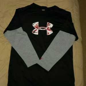Youth Extra Large Under Armour long sleeve shirt